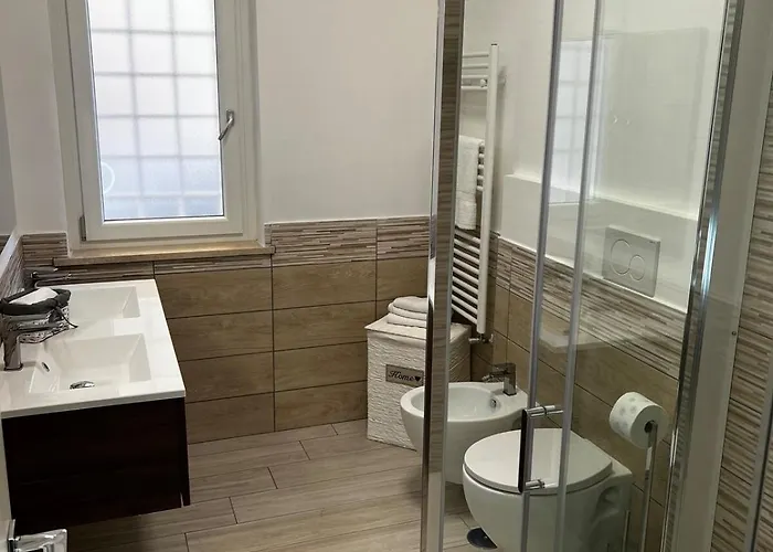 Apartment Elegant & Spacious 2br 2ba Unit With Private Patio
