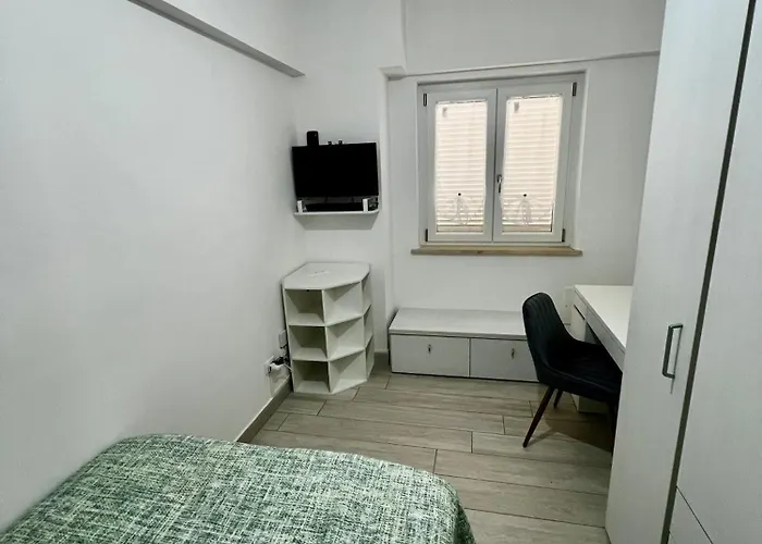 Elegant & Spacious 2br 2ba Unit With Private Patio Apartment Rom